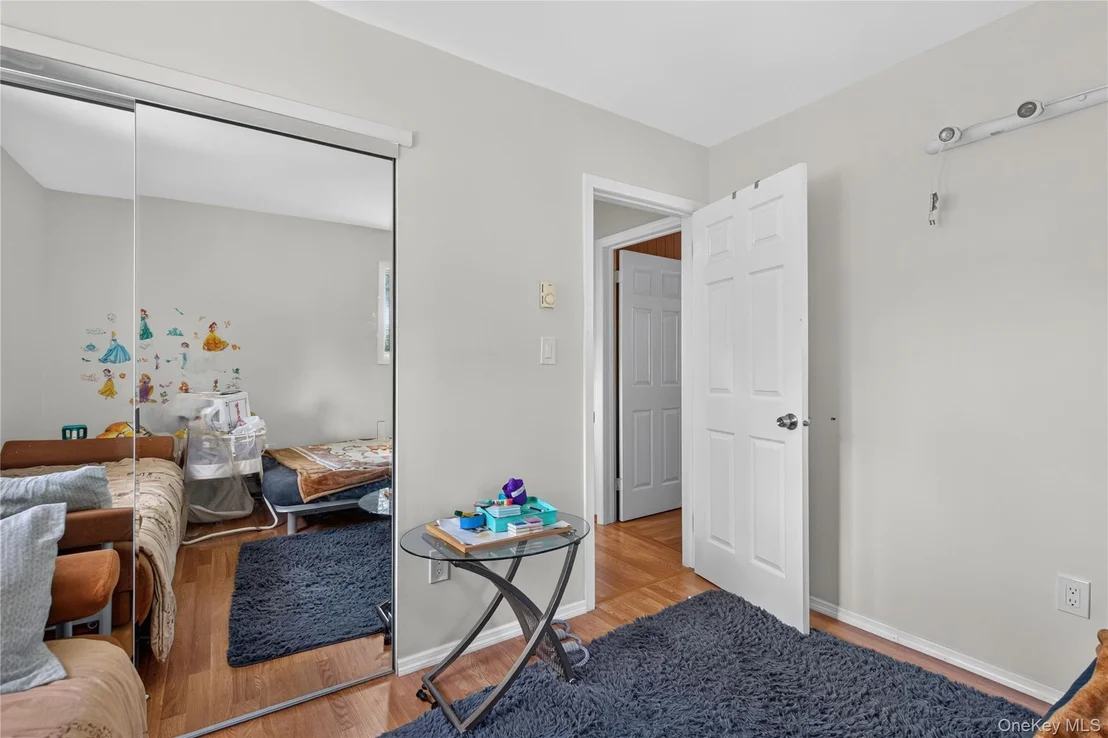 Photo of 108 Maplewood Avenue