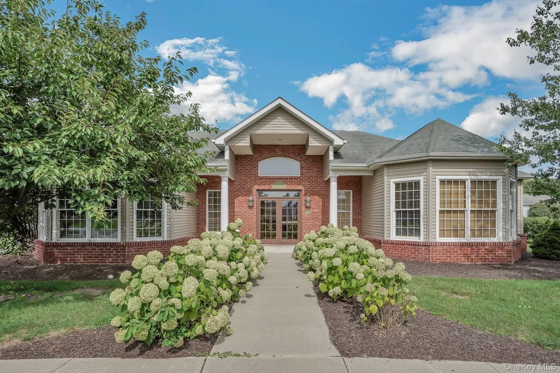 Photo of 10 Orlando Drive