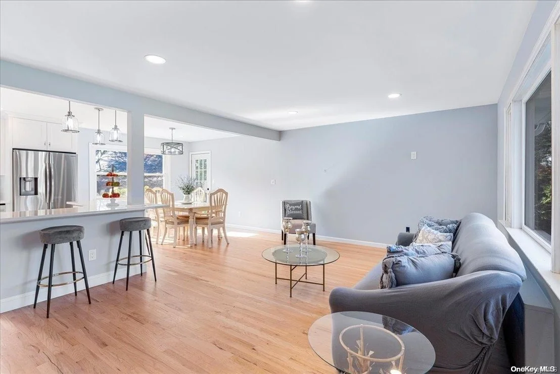 Photo of 35 Parkview Circle S