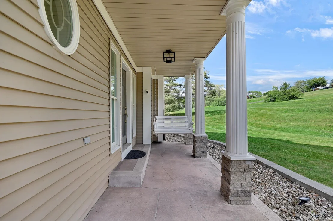 Photo of 176 Beverly Road