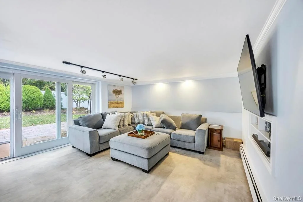 Photo of 24 Glenwood Road