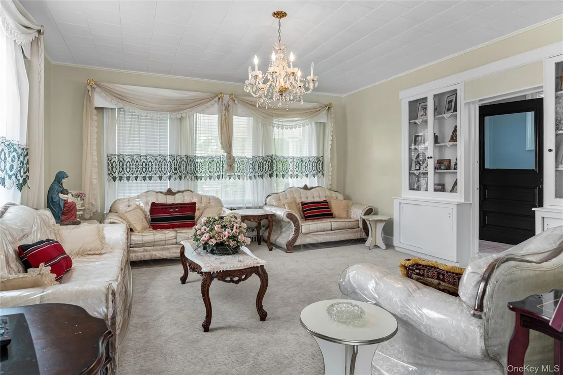 Photo of 21 Wendover Road
