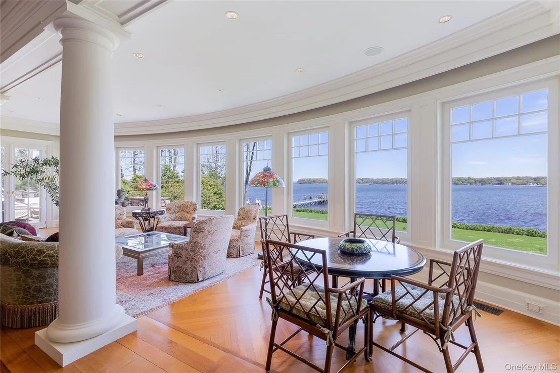 Photo of 227 Dock Lane
