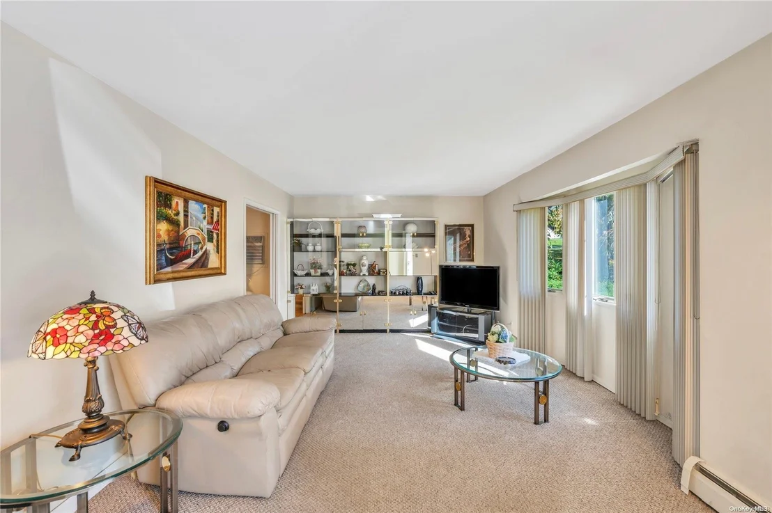 Photo of 6 Barry Lane