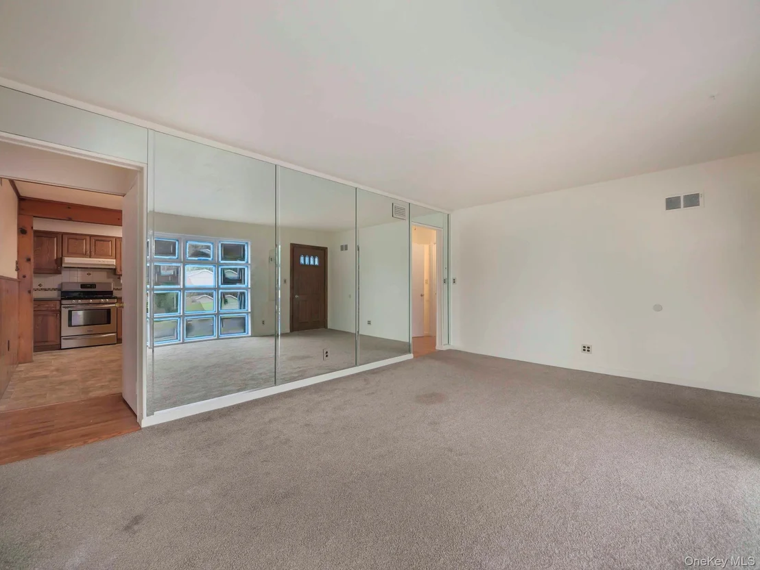 Photo of 1 Major Andre Drive