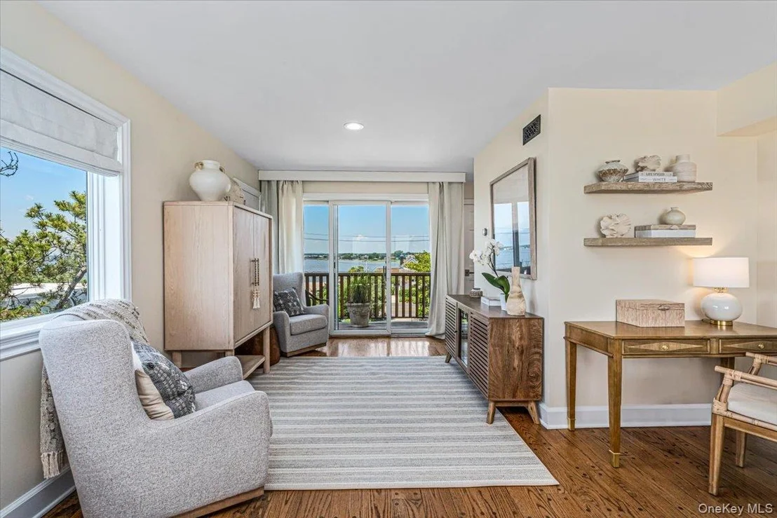 Photo of 291 Dune Road