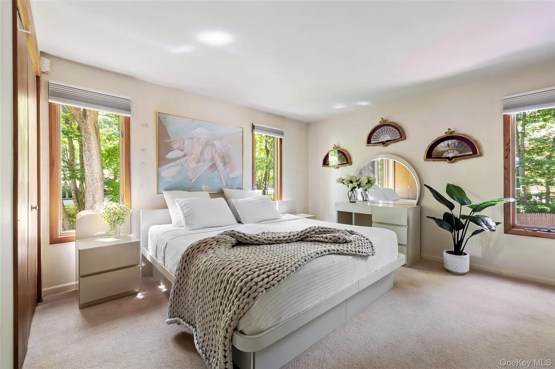 Photo of 69 Glenview Drive