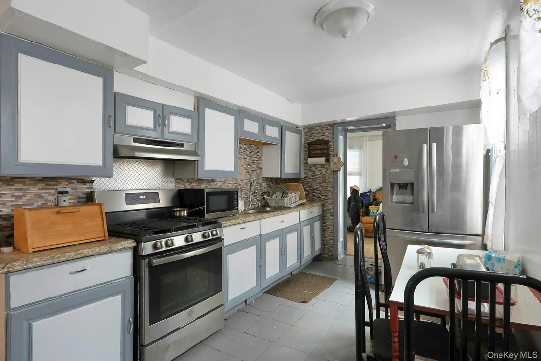 Photo of 515 Beach Avenue