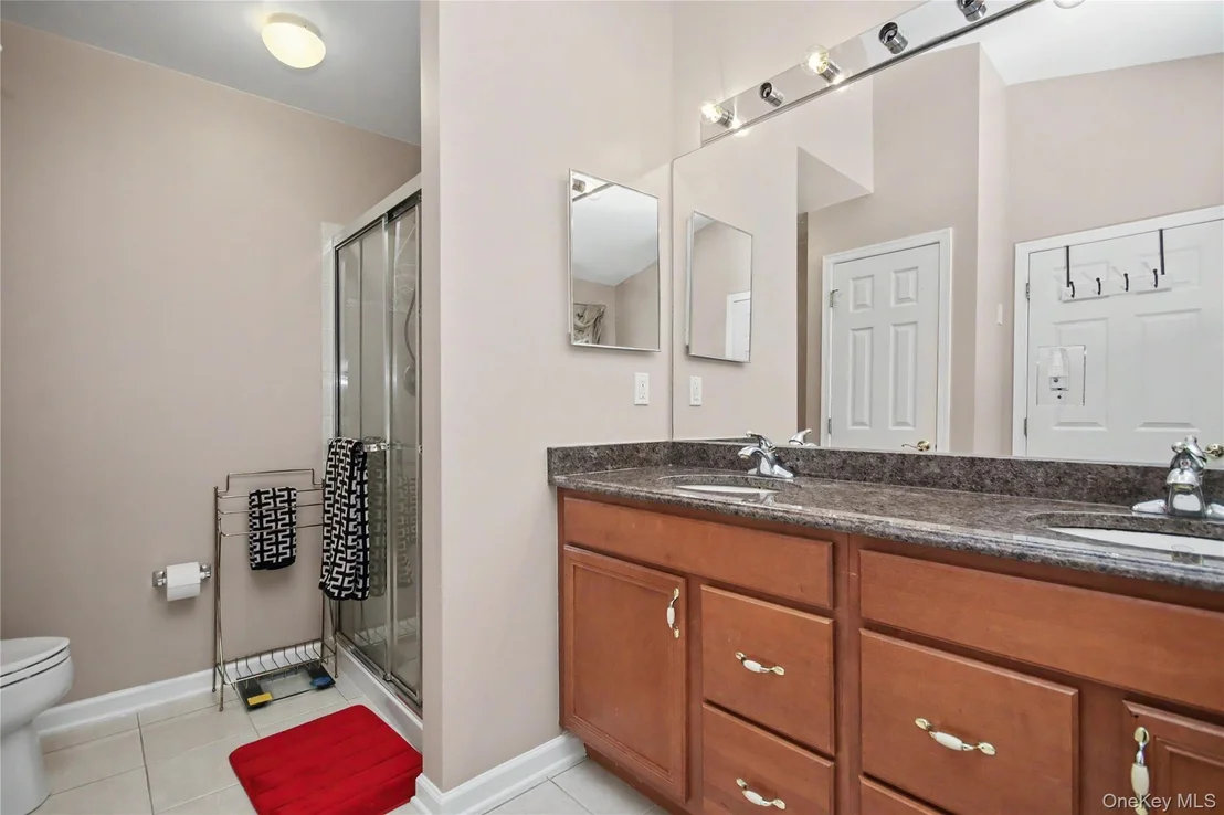 Photo of 760 Huntington Drive