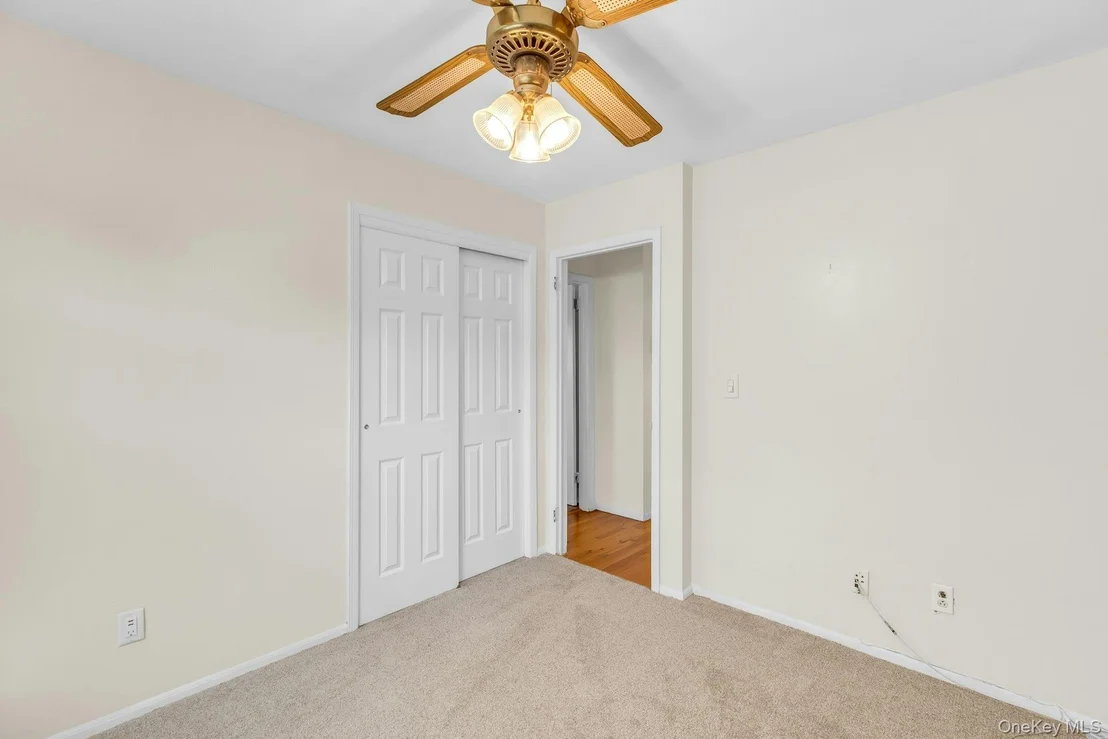 Photo of 258 Lafayette Road