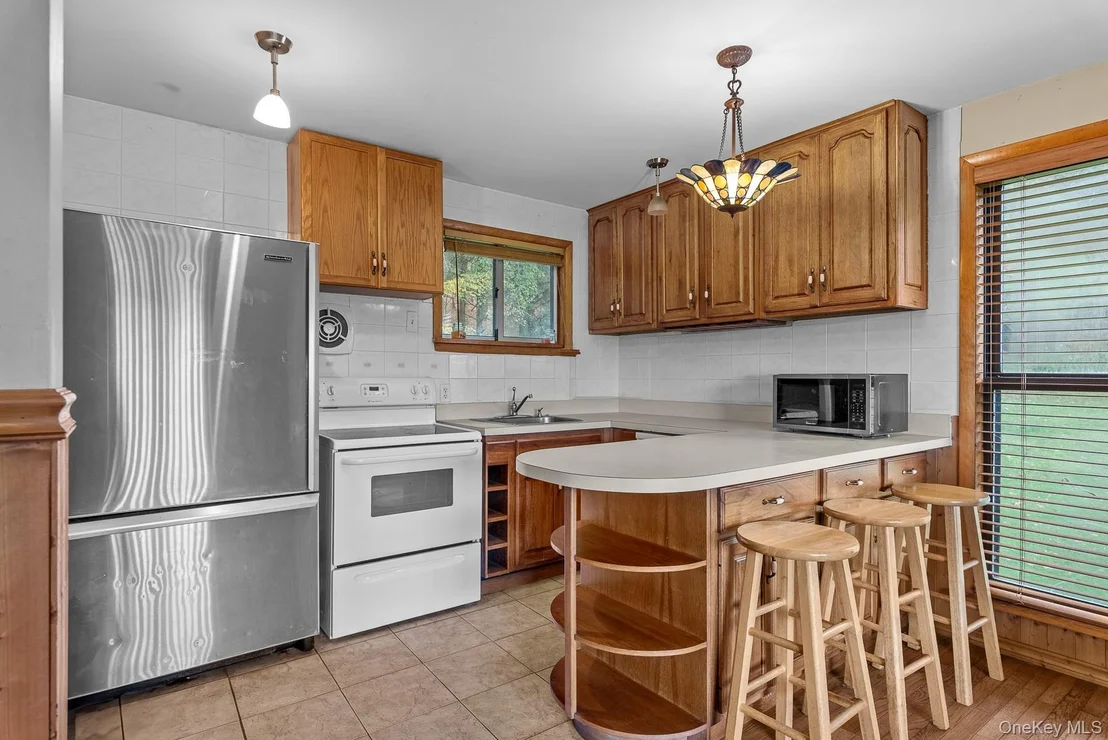Photo of 515 Magic Mountain Road