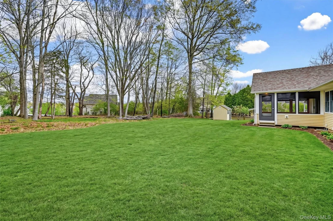 Photo of 11 Hidden View Drive