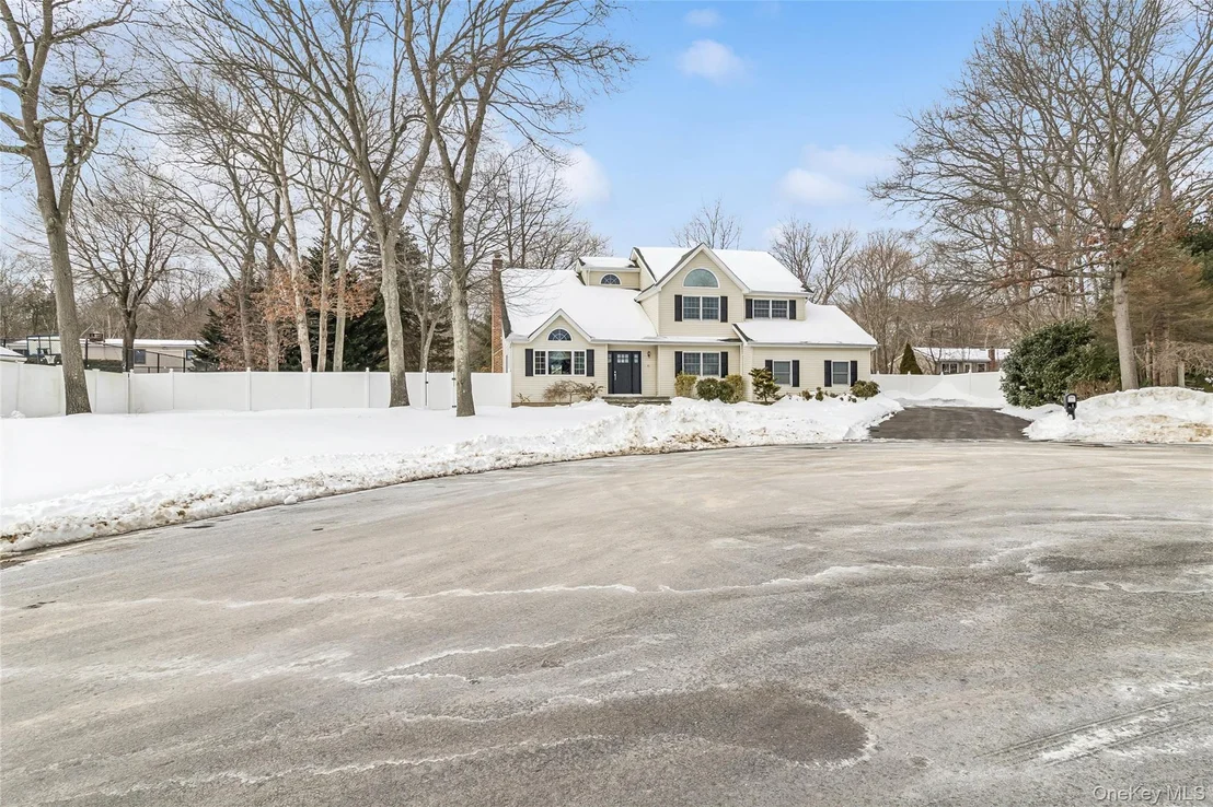 Photo of 41 Locust Drive
