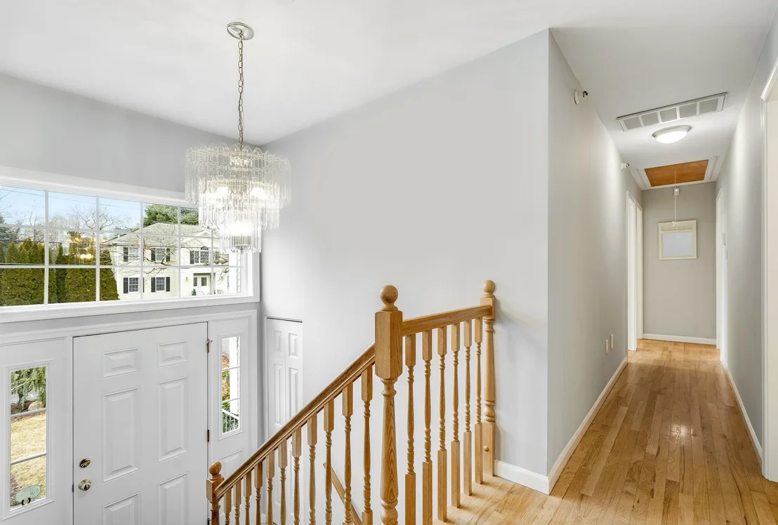 Photo of 9 Adelphi Avenue