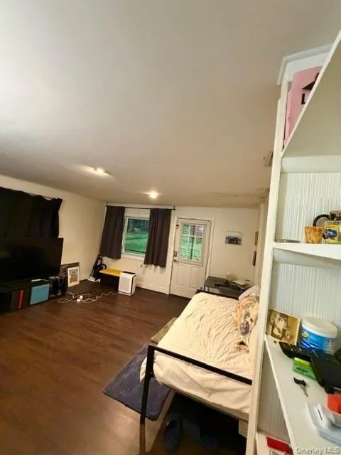 Photo of 5093 Route 9W