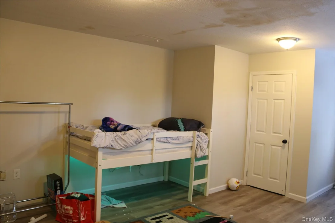 Photo of 741 Peenpack Trail