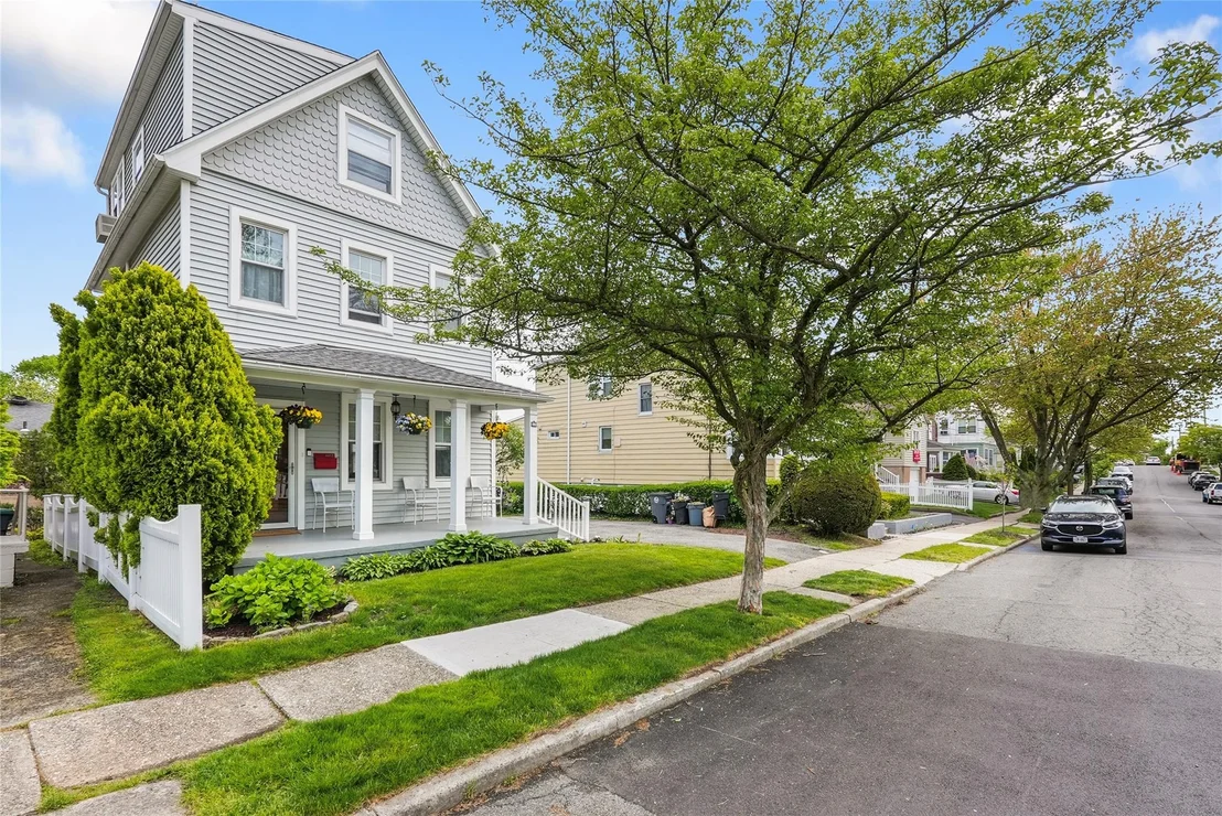 Photo of 458 Second Avenue