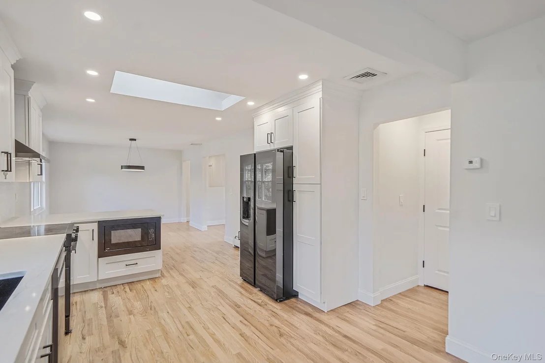 Photo of 780 Westview Drive