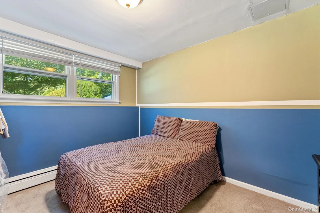 Photo of 182 Geymer Drive