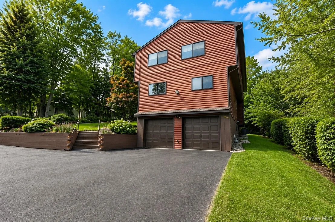 Photo of 4 Mack Place