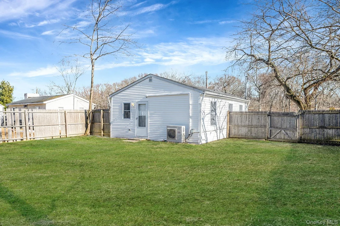 Photo of 42 Oak Drive