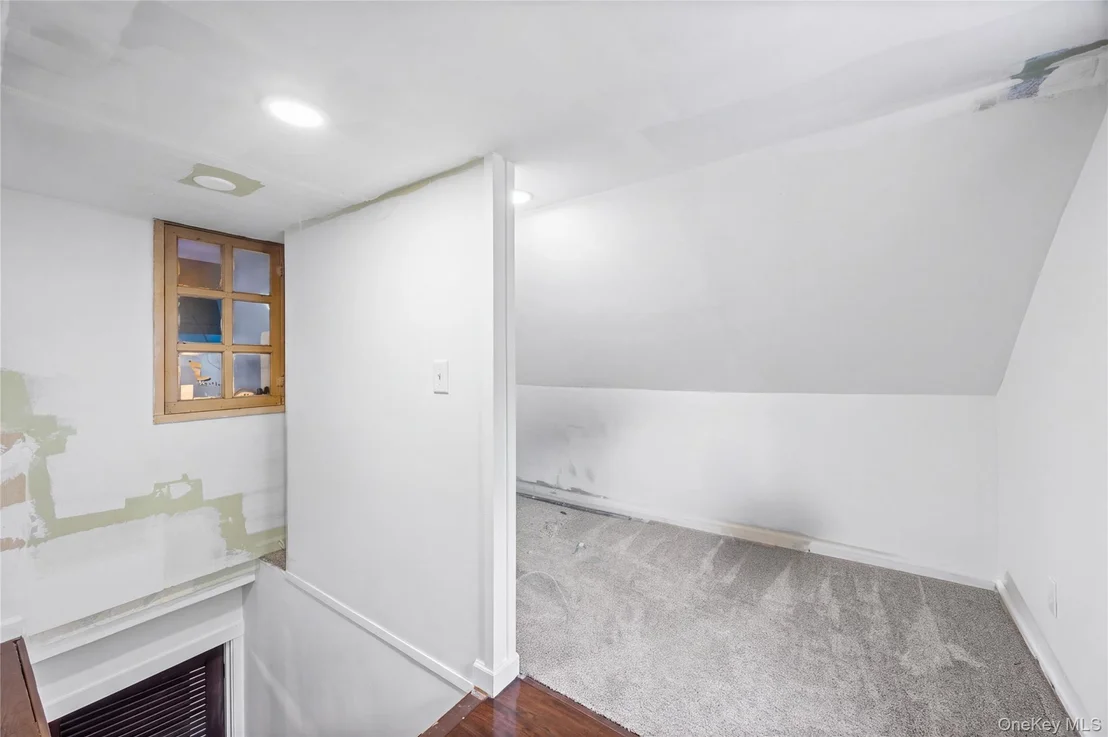 Photo of 373 Oak Street