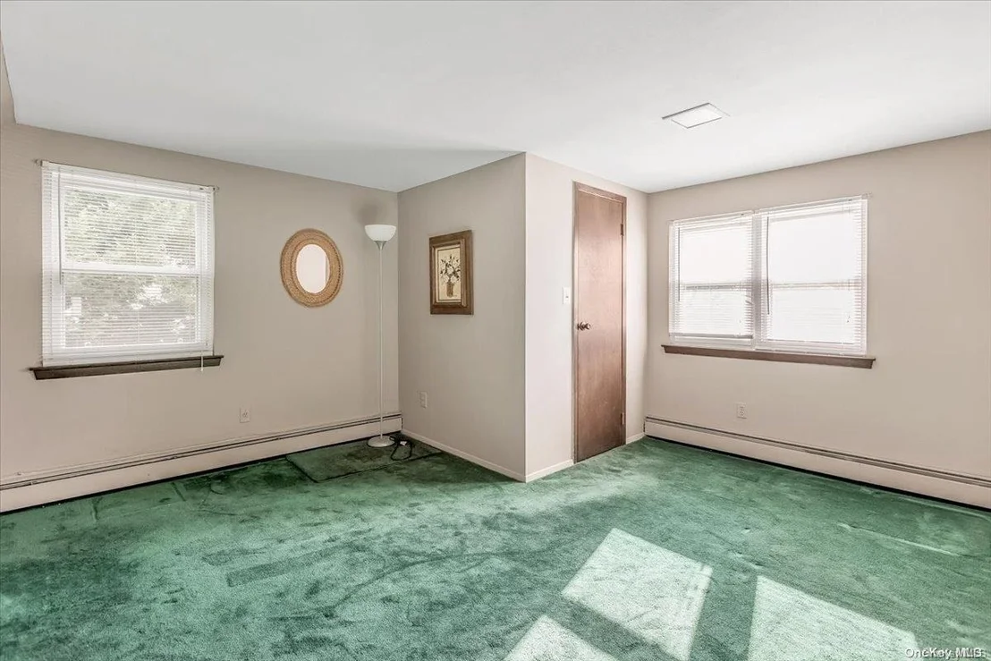 Photo of 7 Edgewood Drive