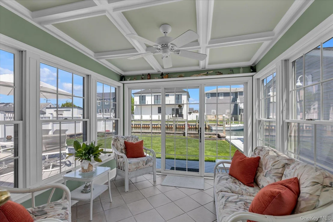Photo of 25 Bayview Avenue