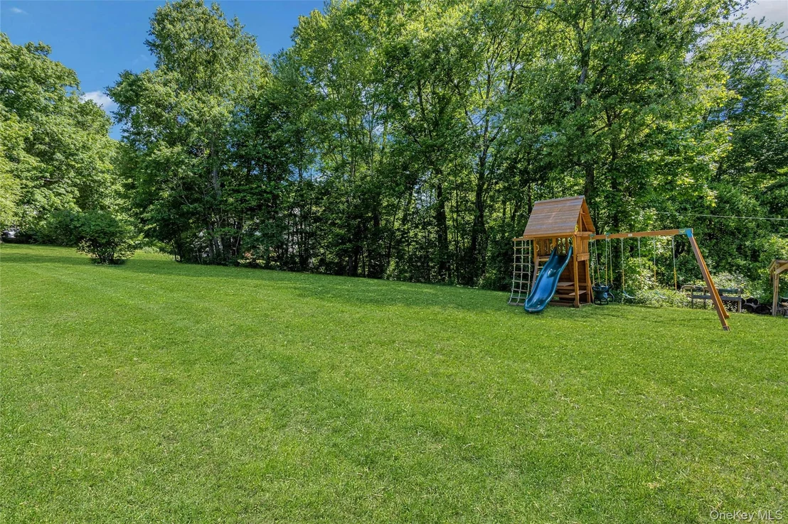 Photo of 22 Theodore Trail