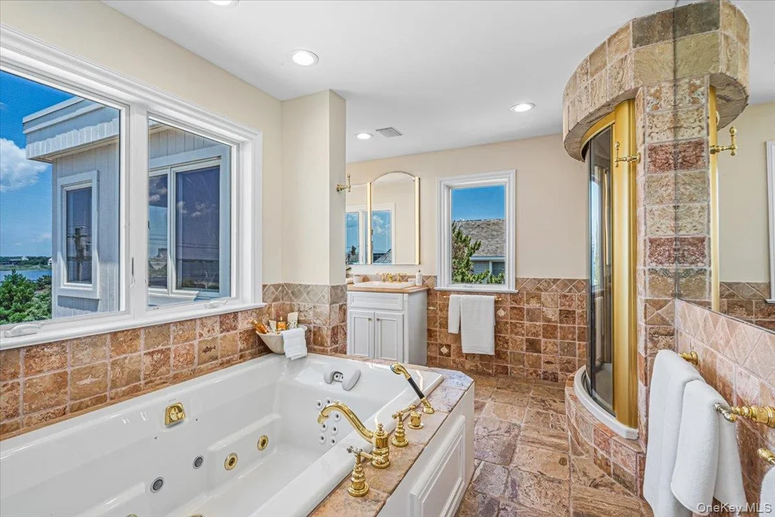 Photo of 291 Dune Road
