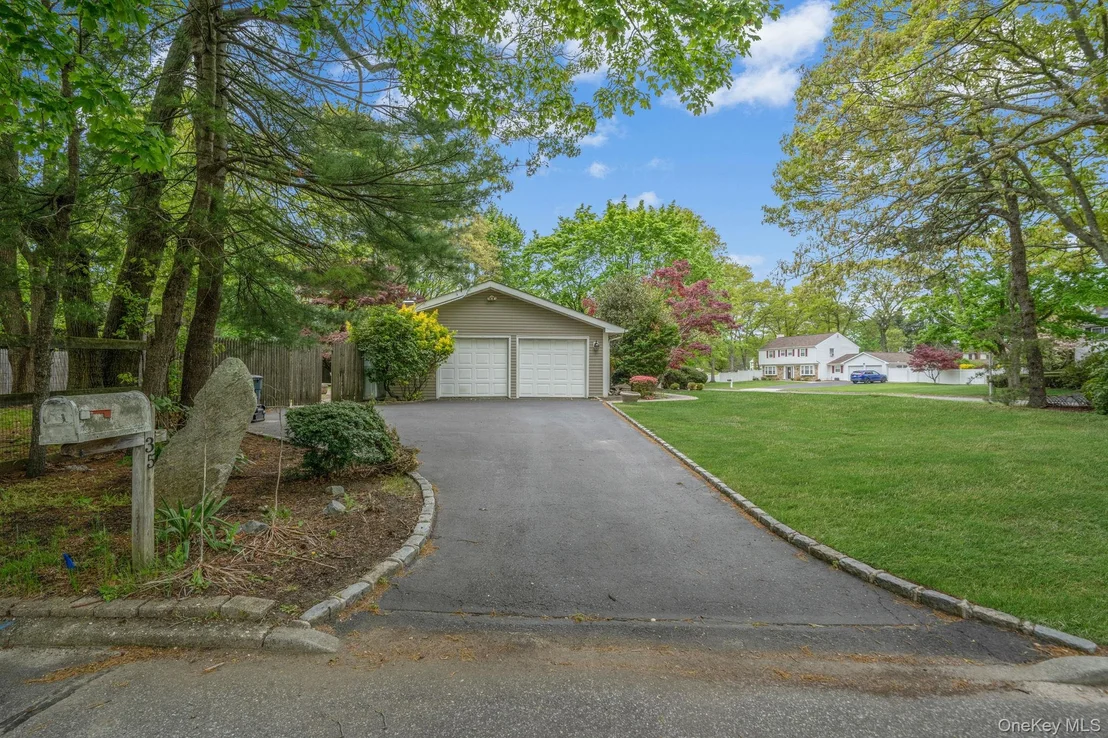 Photo of 35 Pembrook Drive