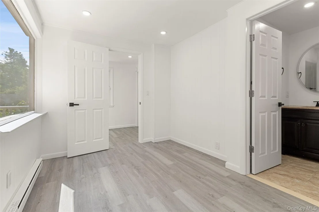 Photo of 6 Brookside Drive