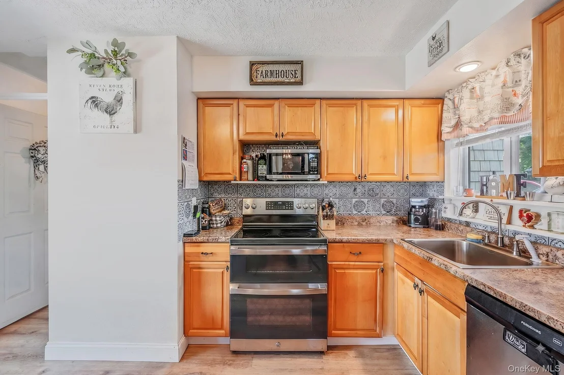 Photo of 40 Elm Avenue
