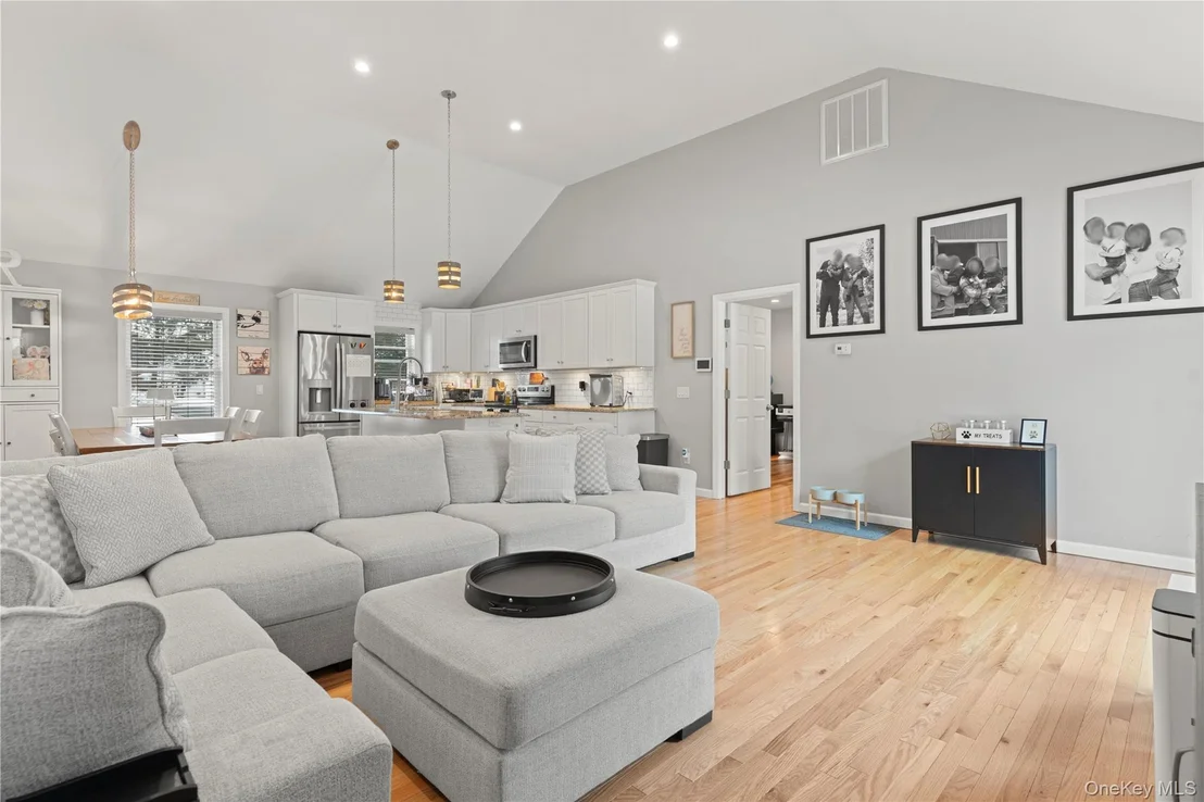 Photo of 65 Beaver Road