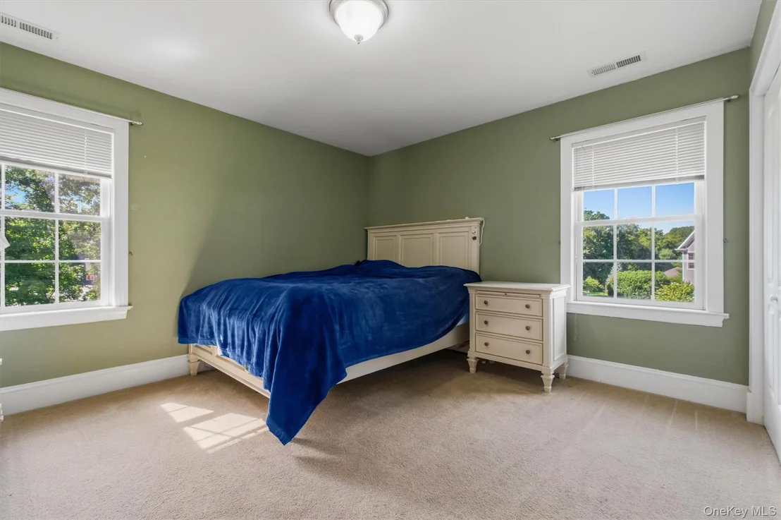 Photo of 17 Arbor Court