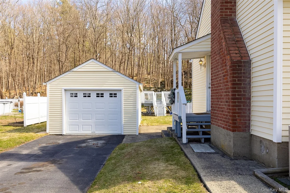 Photo of 14 Van Wert Place