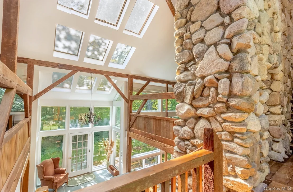 Photo of 880 W Mill Road