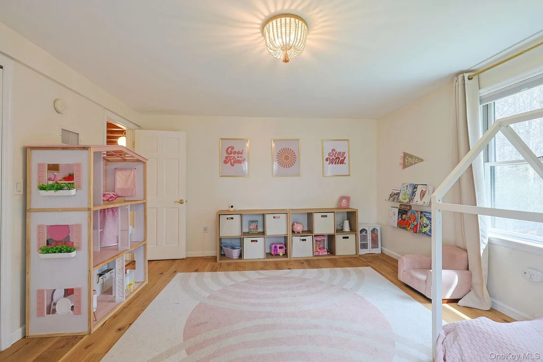 Photo of 412 Pine Grove Road