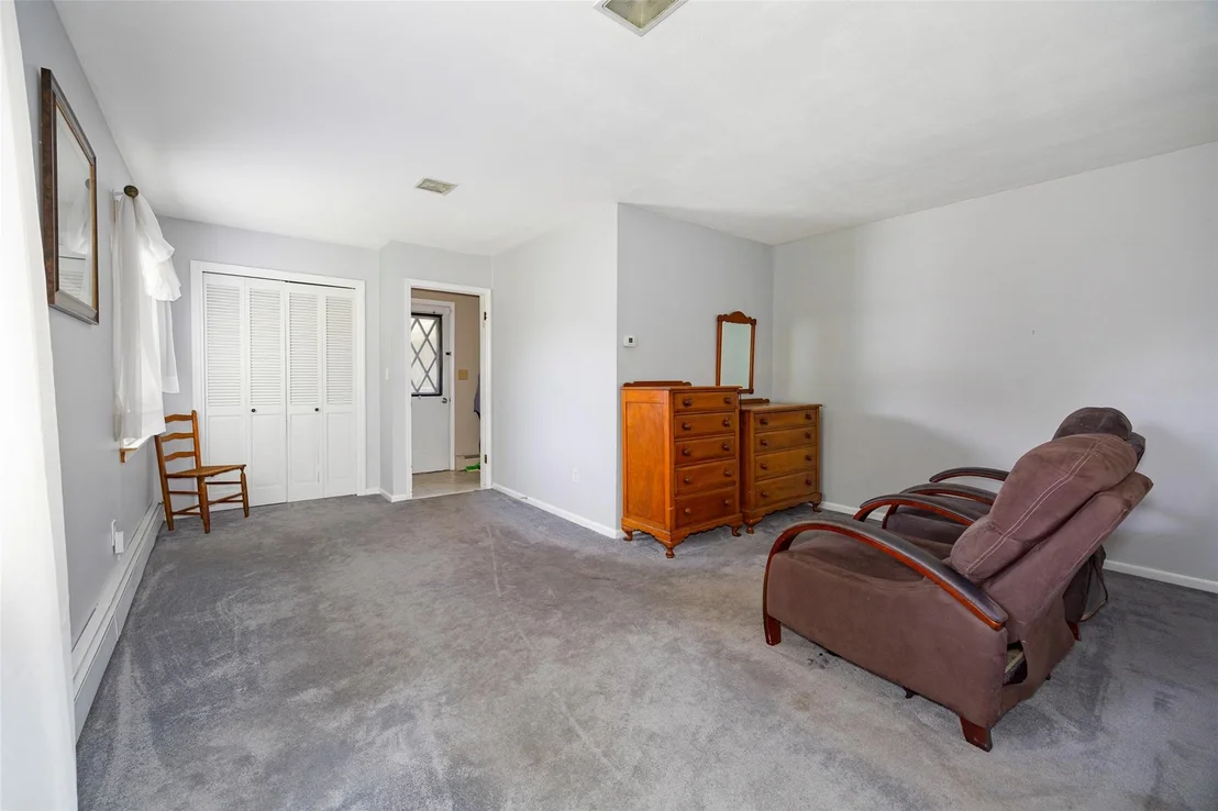 Photo of 18 Lorraine Boulevard