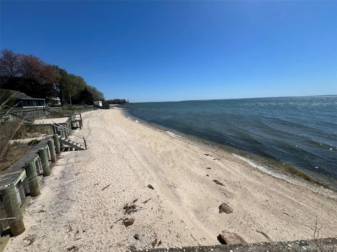 Photo of 46 Beach Road