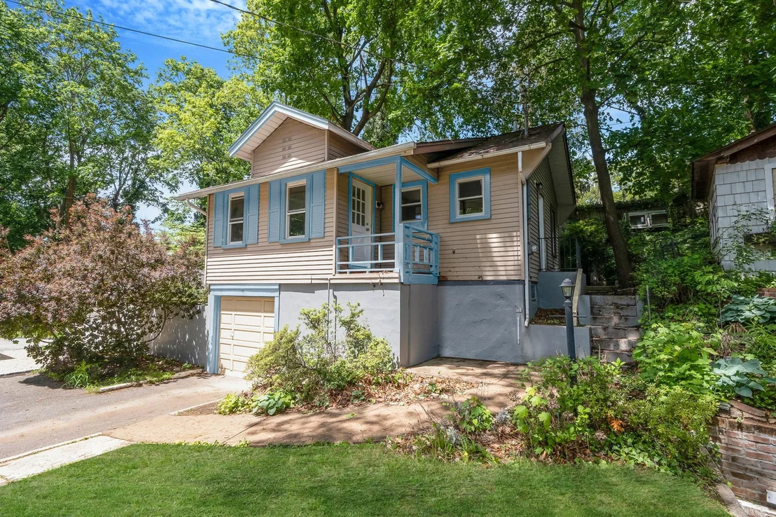 Photo of 45 Abbott Drive