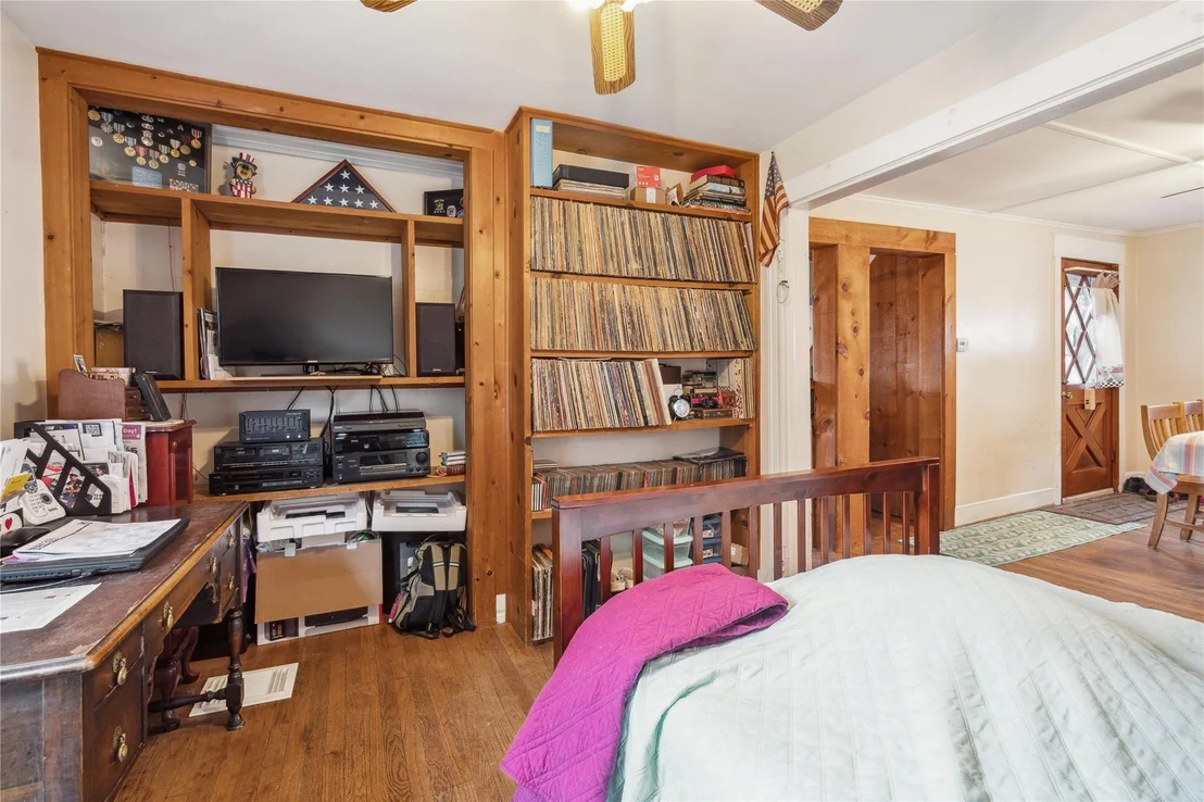 Photo of 42 Wisner Avenue