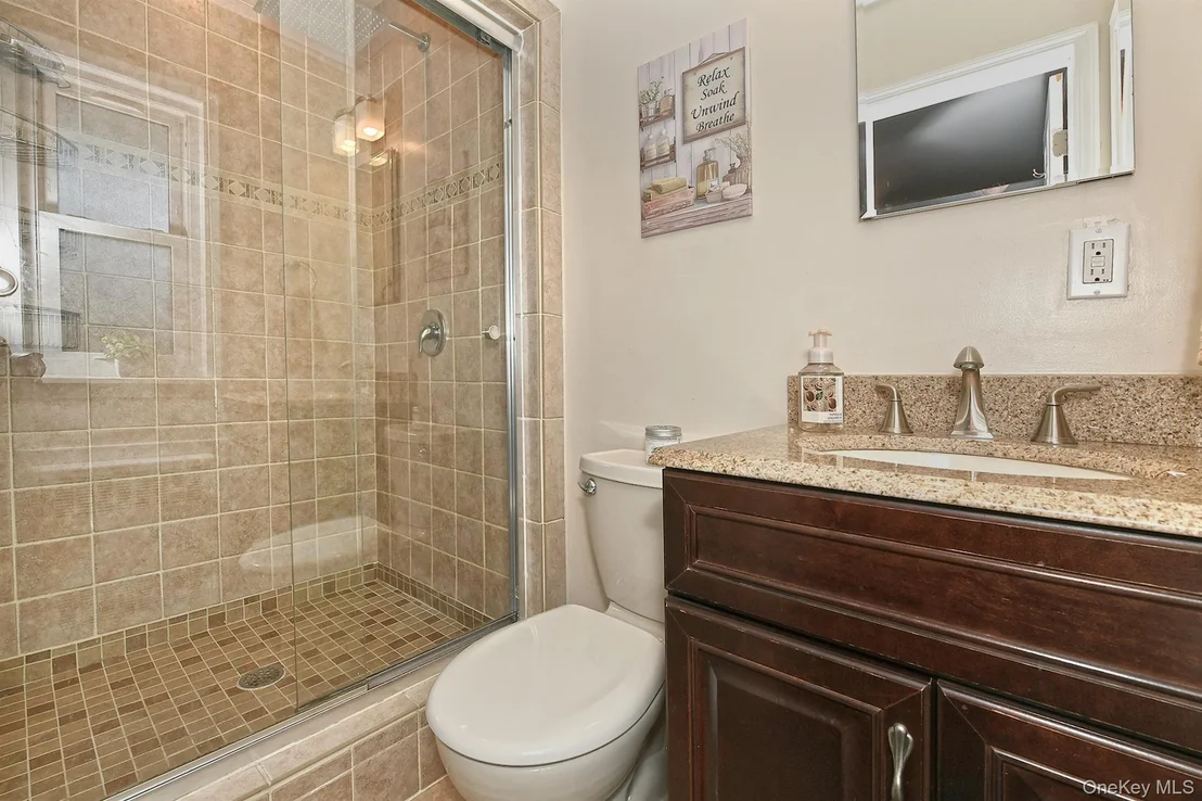 Photo of 4039 Hahn Avenue