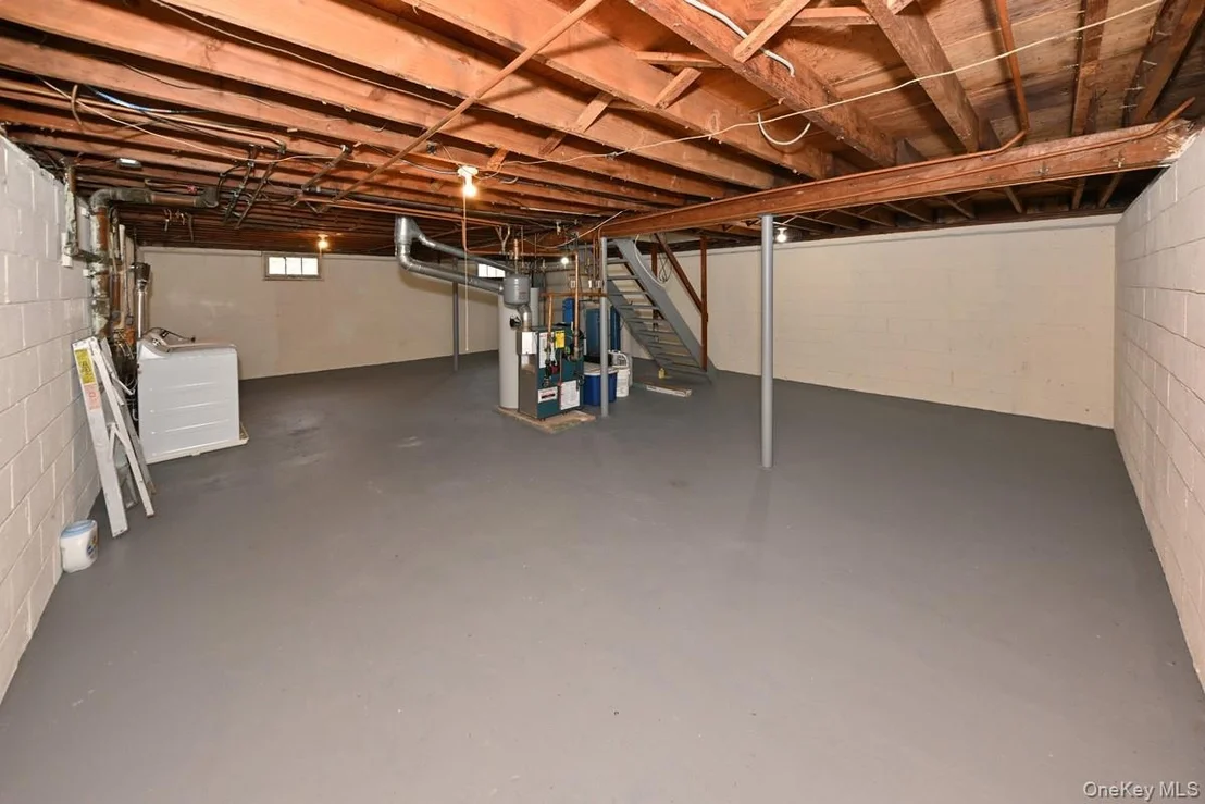Photo of 160 E Willow Tree Road