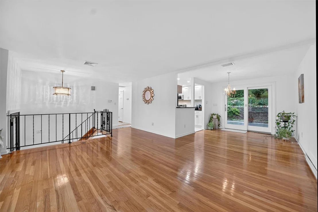 Photo of 12 Valley Lane