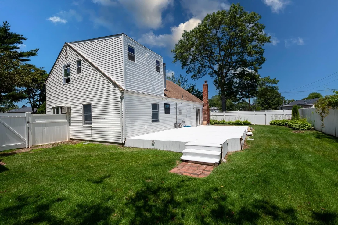 Photo of 7 Lurcott Lane