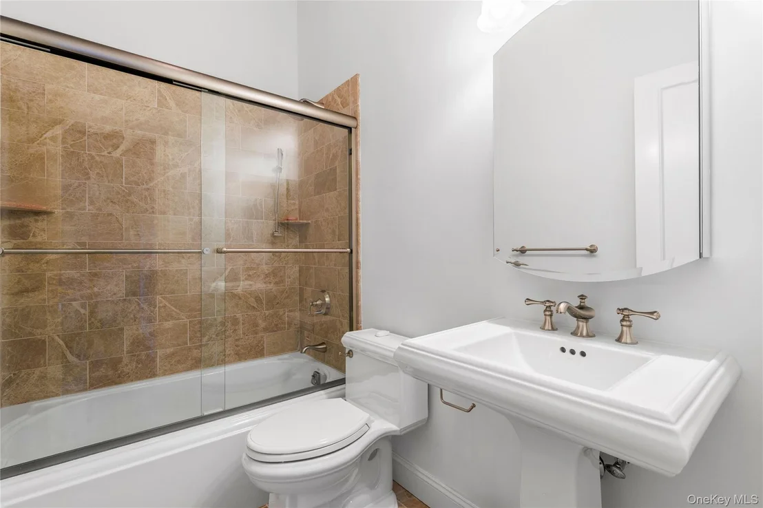 Photo of 60 Talcott Road