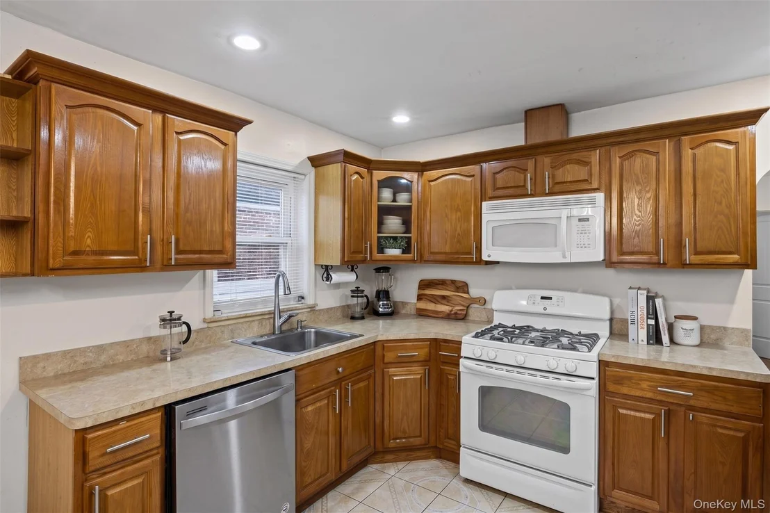 Photo of 25 Everett Street