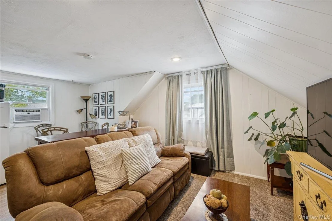 Photo of 27 Mell Drive