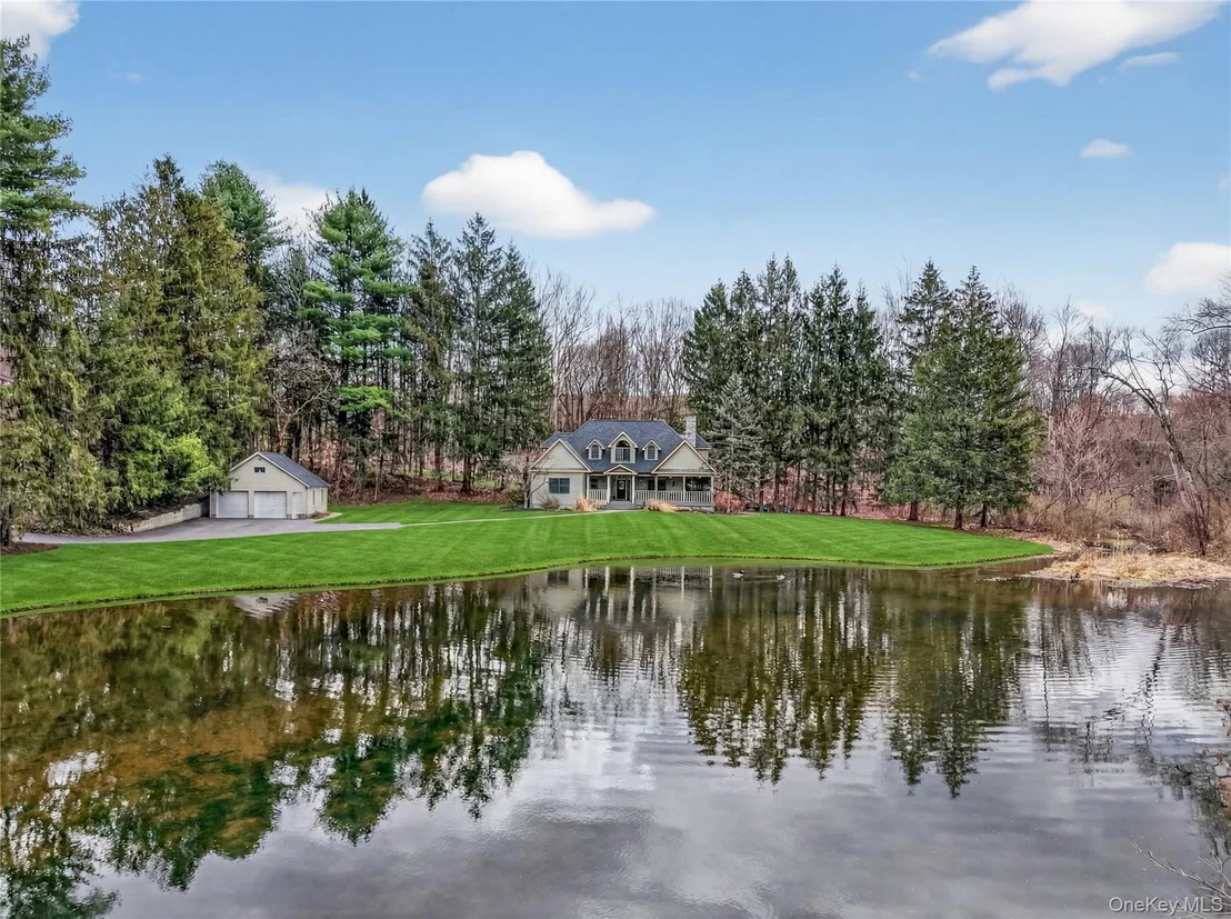 Photo of 256 Overlook Road